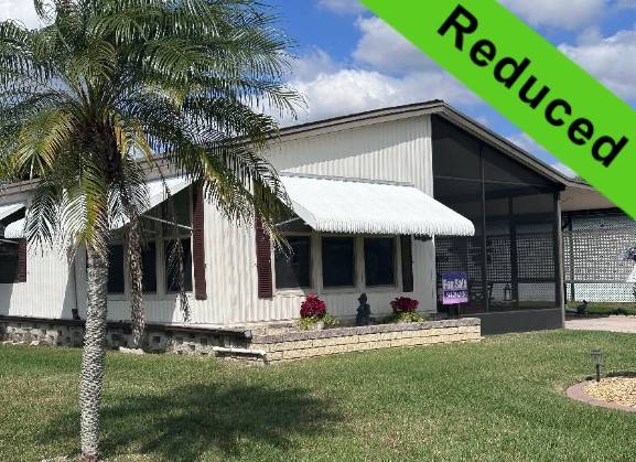 Ellenton, FL Mobile Home for Sale located at 4103 Long Lake Drive Colony Cove